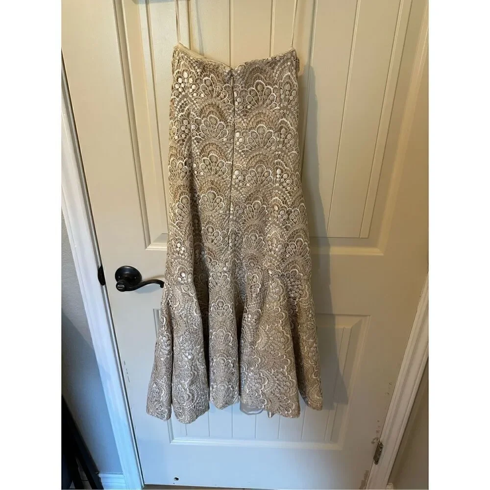 NWT Y2K Badgley Mishcka Strapless Lace Ivory Gold Midi Dress Women Size 6 SC1280